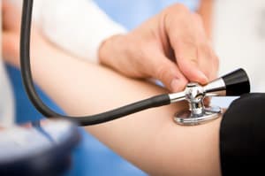 travel nurse at the doctor